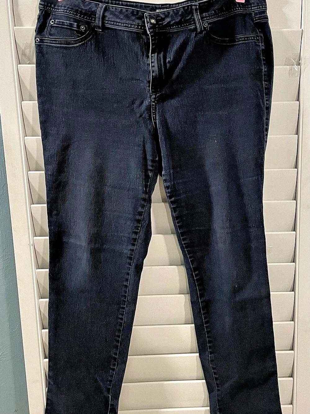 Roz & Ali Women's Skinny Jeans in Black Waist 18